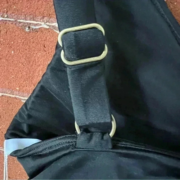 Andie Belmar Bikini Top in Black Size M - Picture 6 of 11